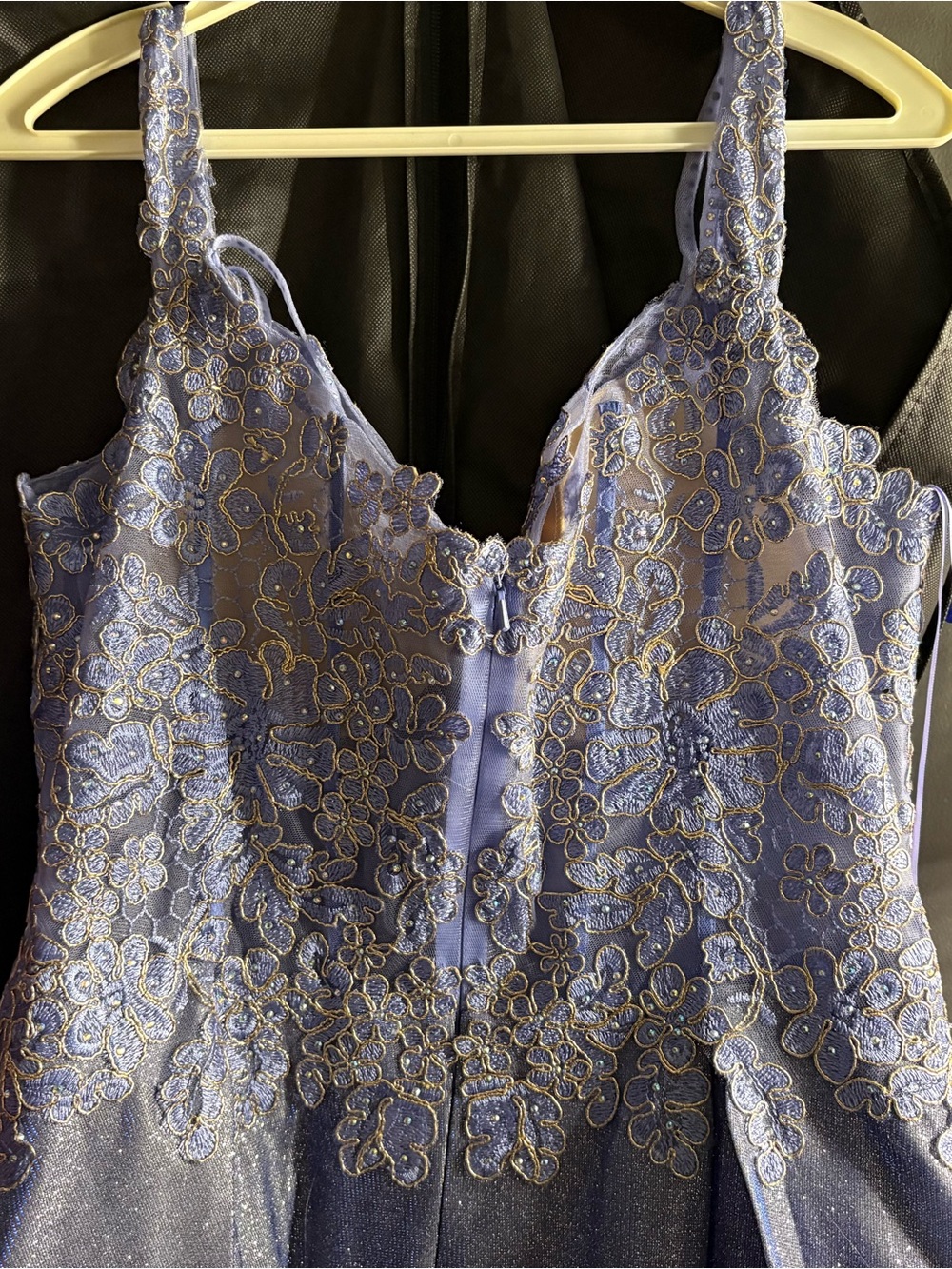 Grad dress - Picture 5 of 11